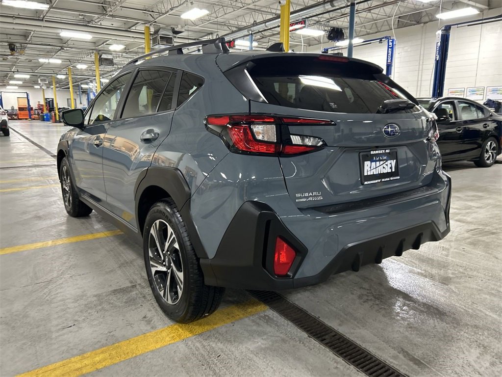 Certified 2025 Subaru Crosstrek 2.0i Premium image 6