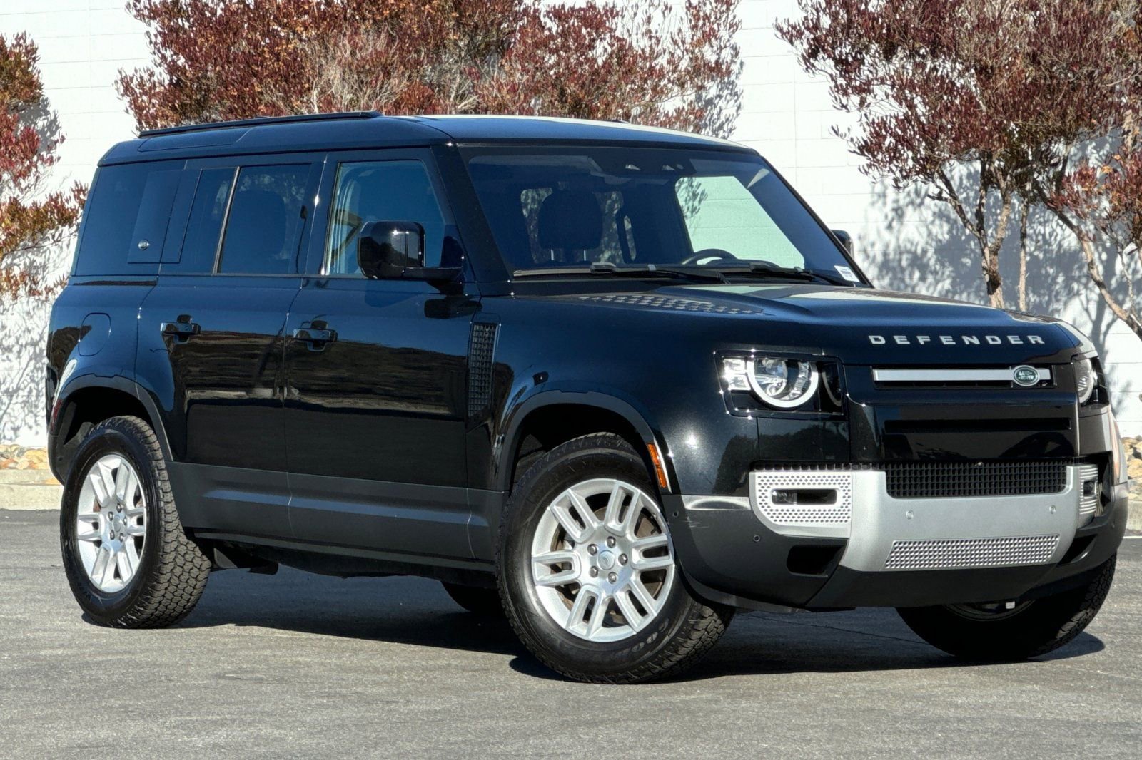 Used 2020 Land Rover Defender 110 S image 8