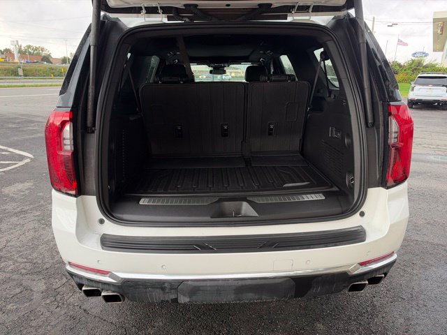 Used 2026 GMC Yukon XL Denali w/ Sun & Power Step Package AWD/4WD image 19