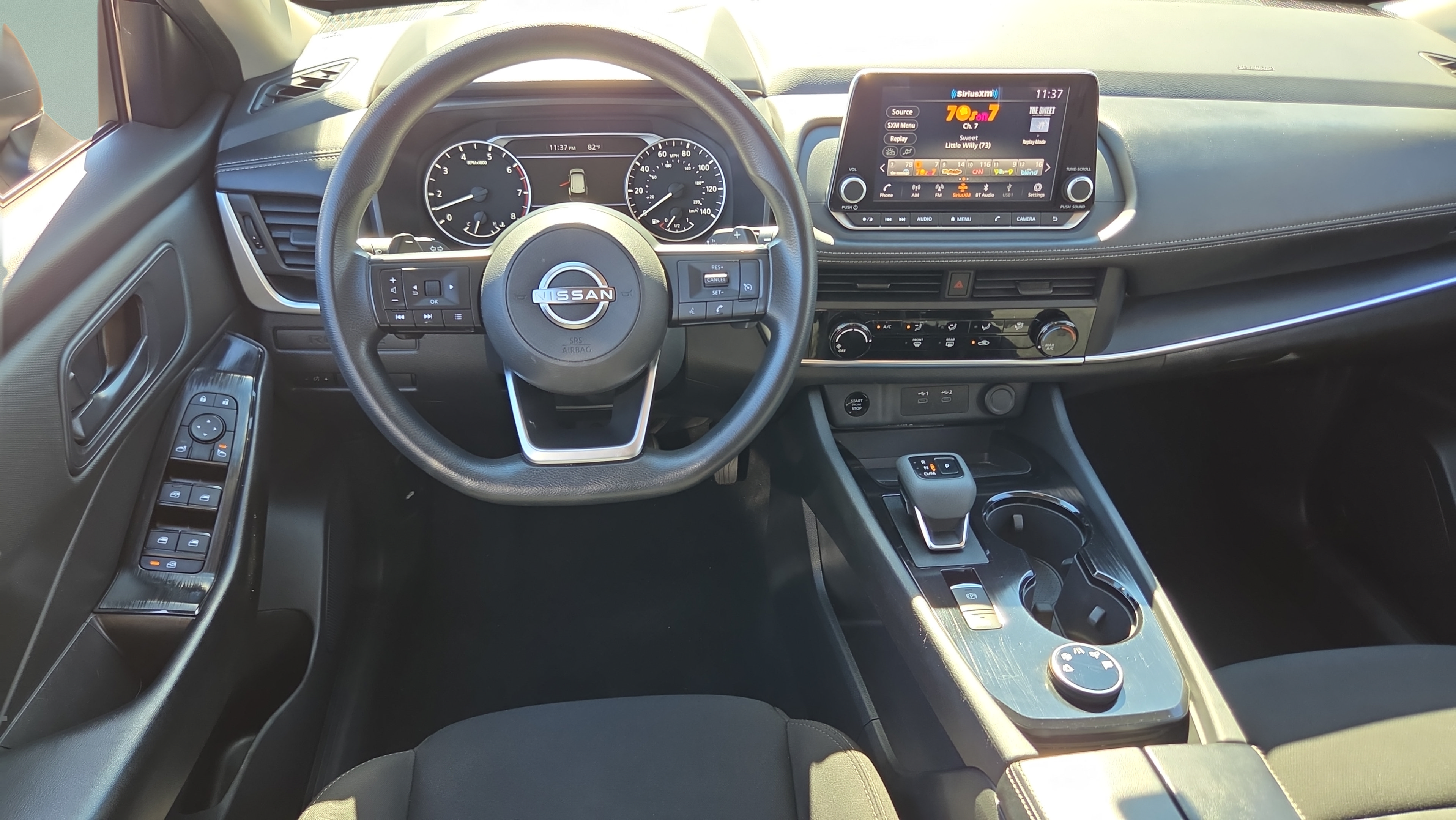 Used 2024 Nissan Rogue S AWD/4WD image 12