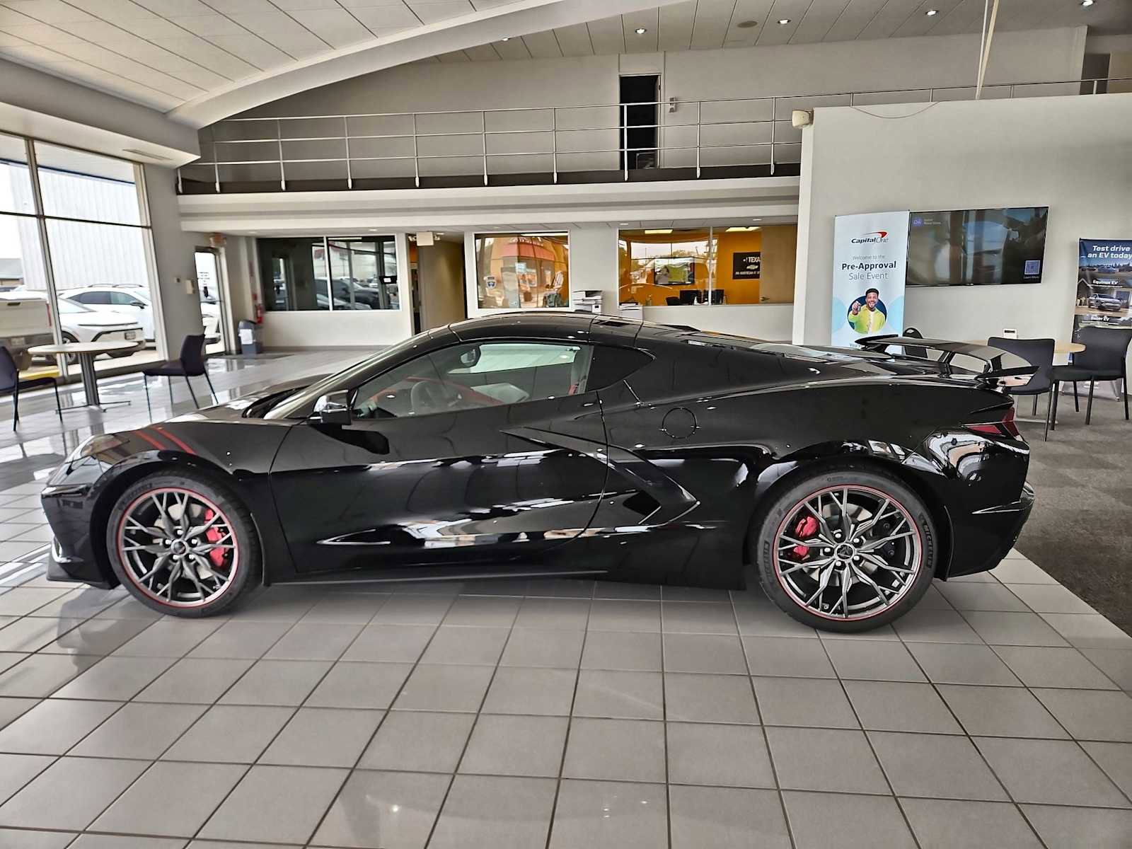 New 2026 Chevrolet Corvette Stingray Premium Cpe w/ Z51 Performance Package RWD image 5