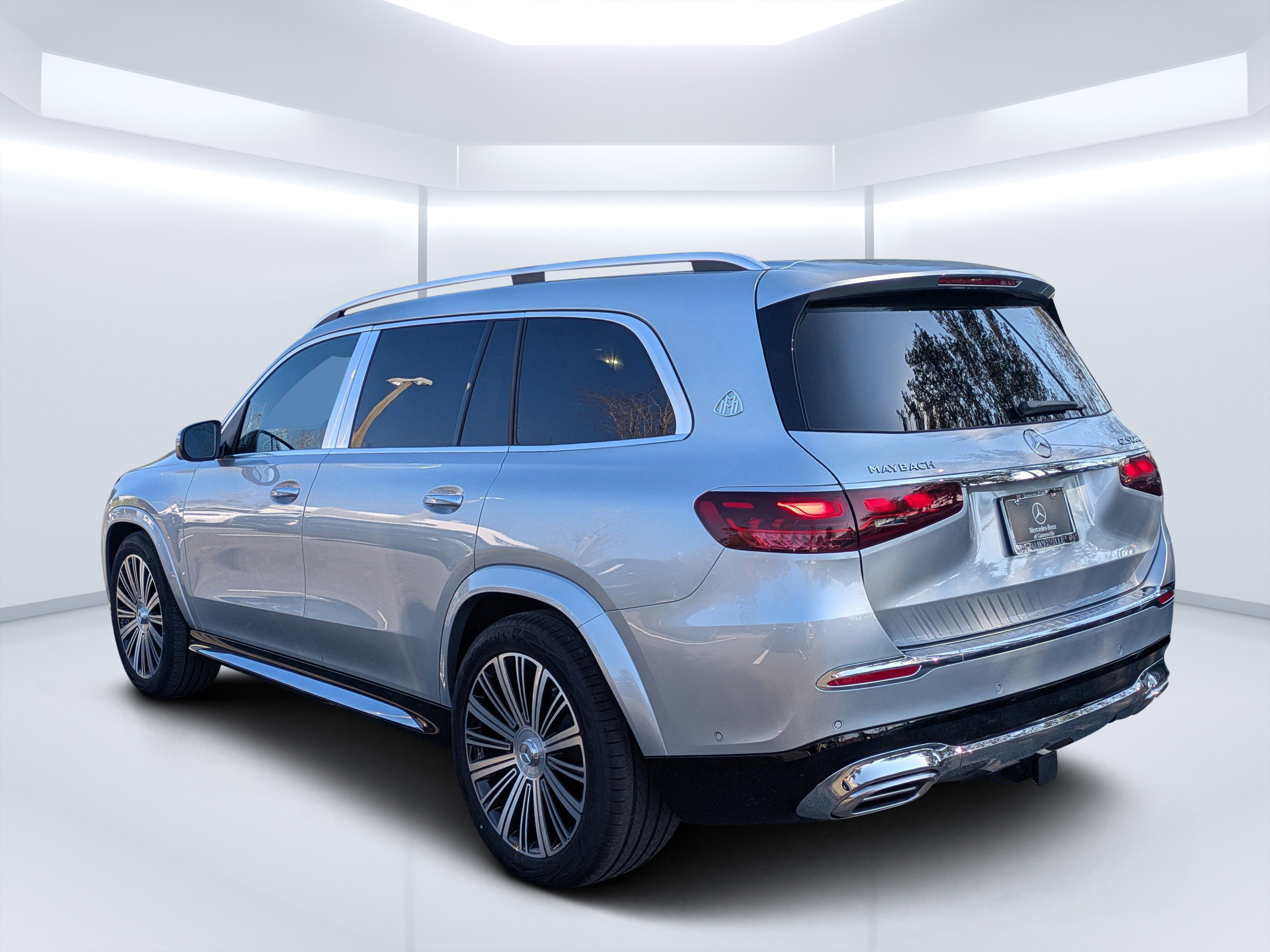 New 2026 Mercedes-Benz Maybach GLS 600 4MATIC image 8