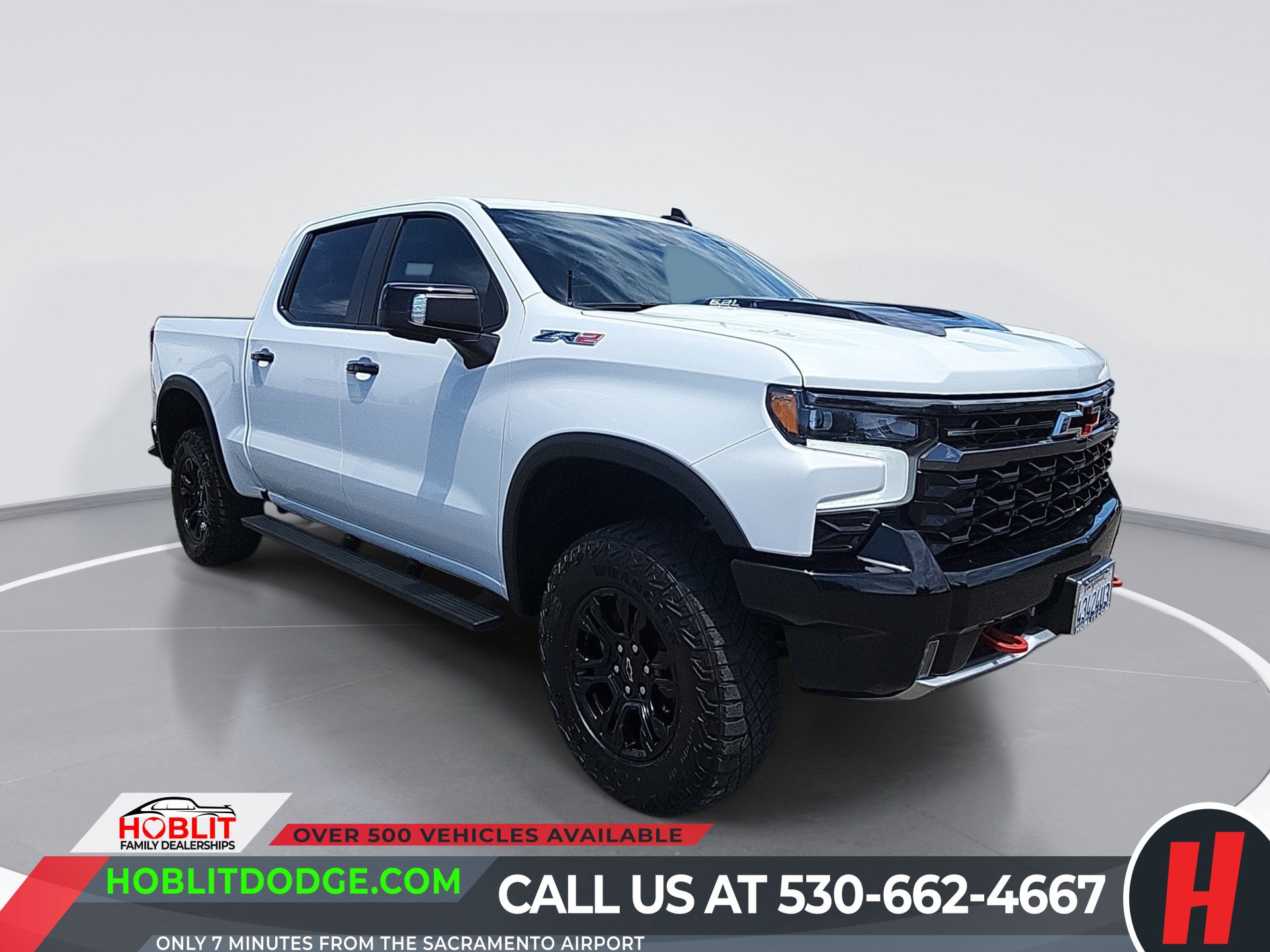 Used 2024 Chevrolet Silverado 1500 ZR2 w/ Technology Package AWD/4WD image 1