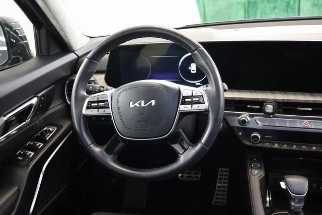Used 2025 Kia Telluride SX Prestige image 17
