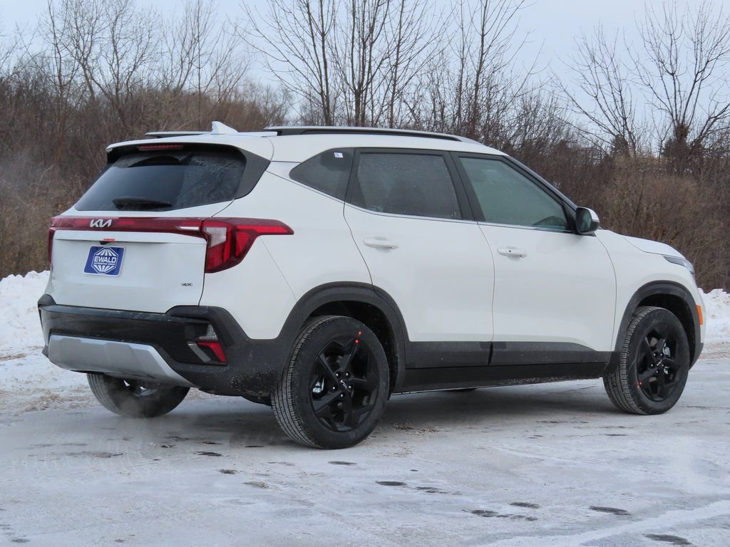 New 2026 Kia Seltos EX image 3