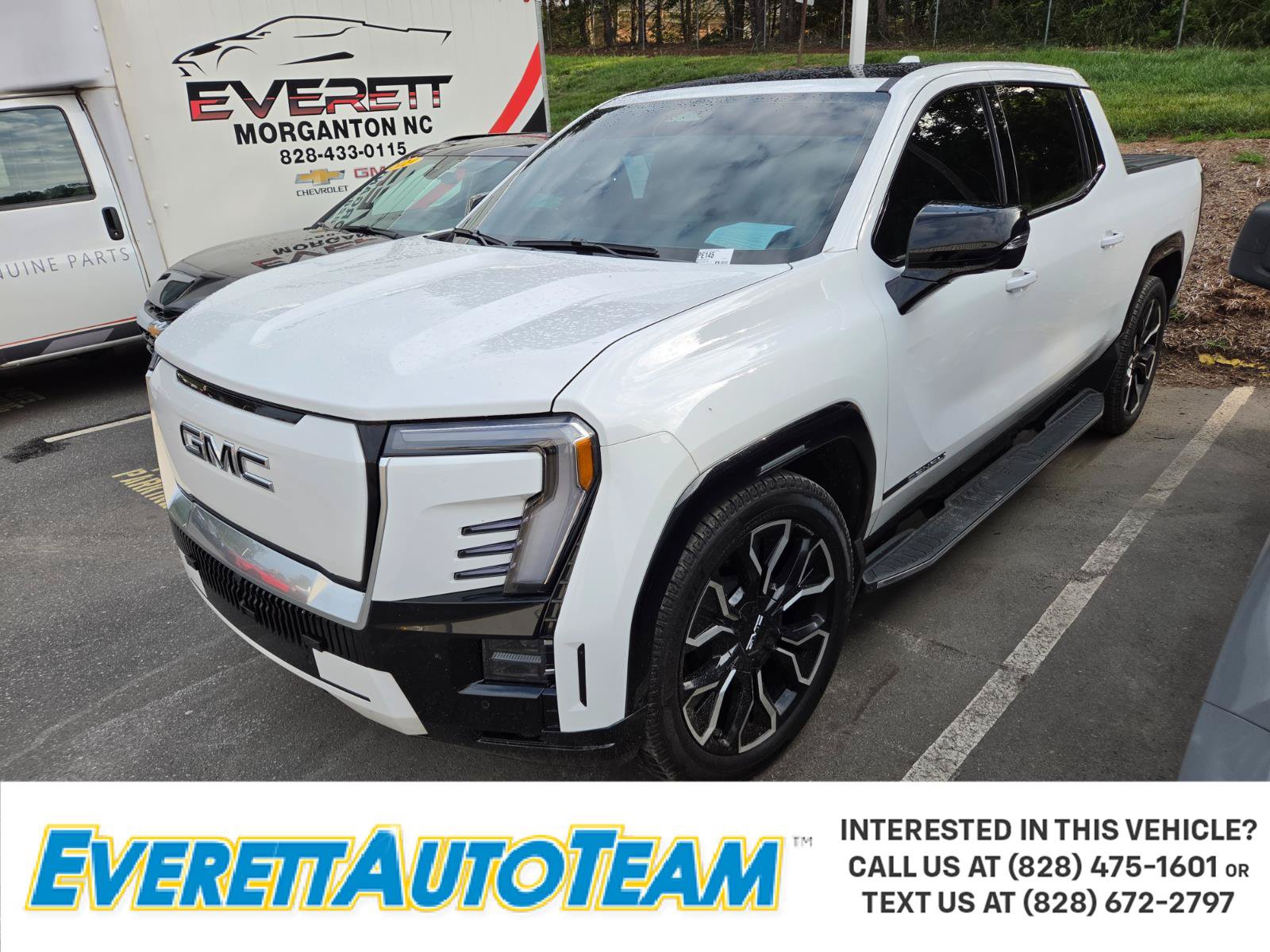 Used 2025 GMC Sierra EV Denali AWD/4WD image 1