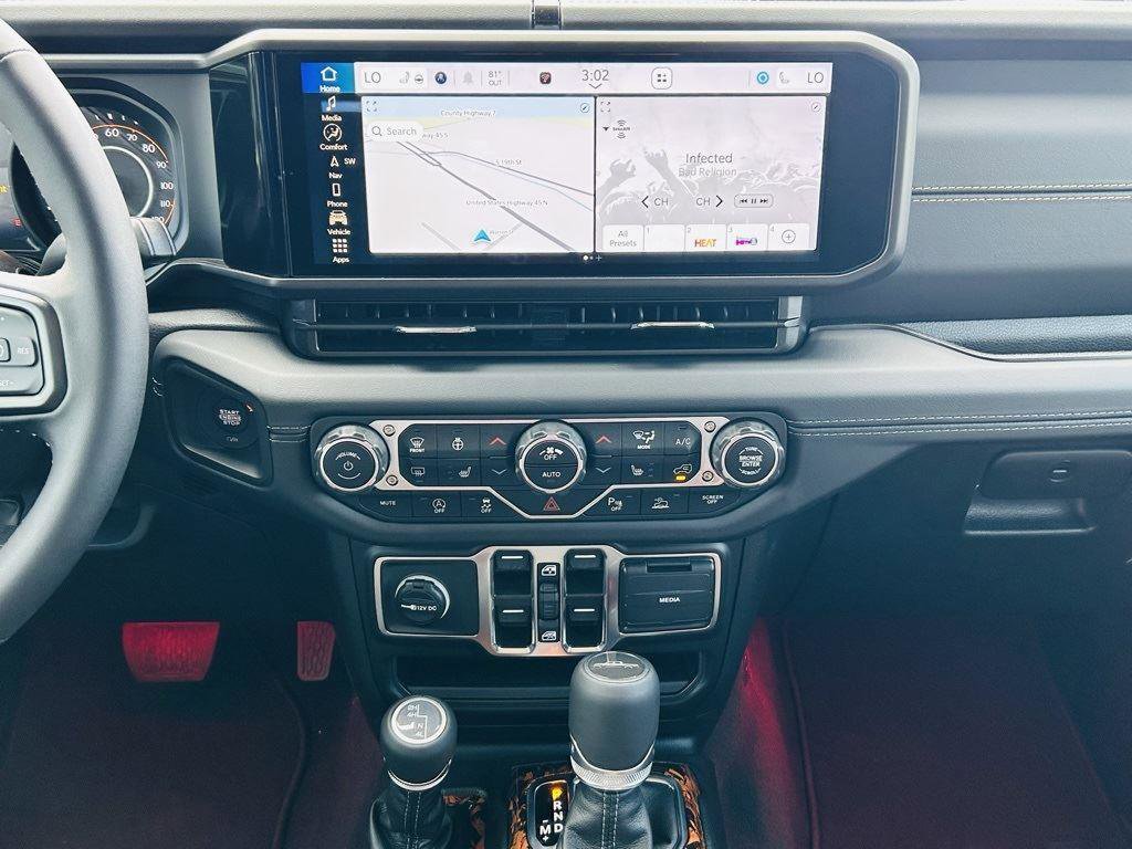 New 2025 Jeep Gladiator Sport w/ Premium Package image 22