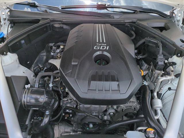 Used 2022 Genesis G70 2.0T RWD image 23