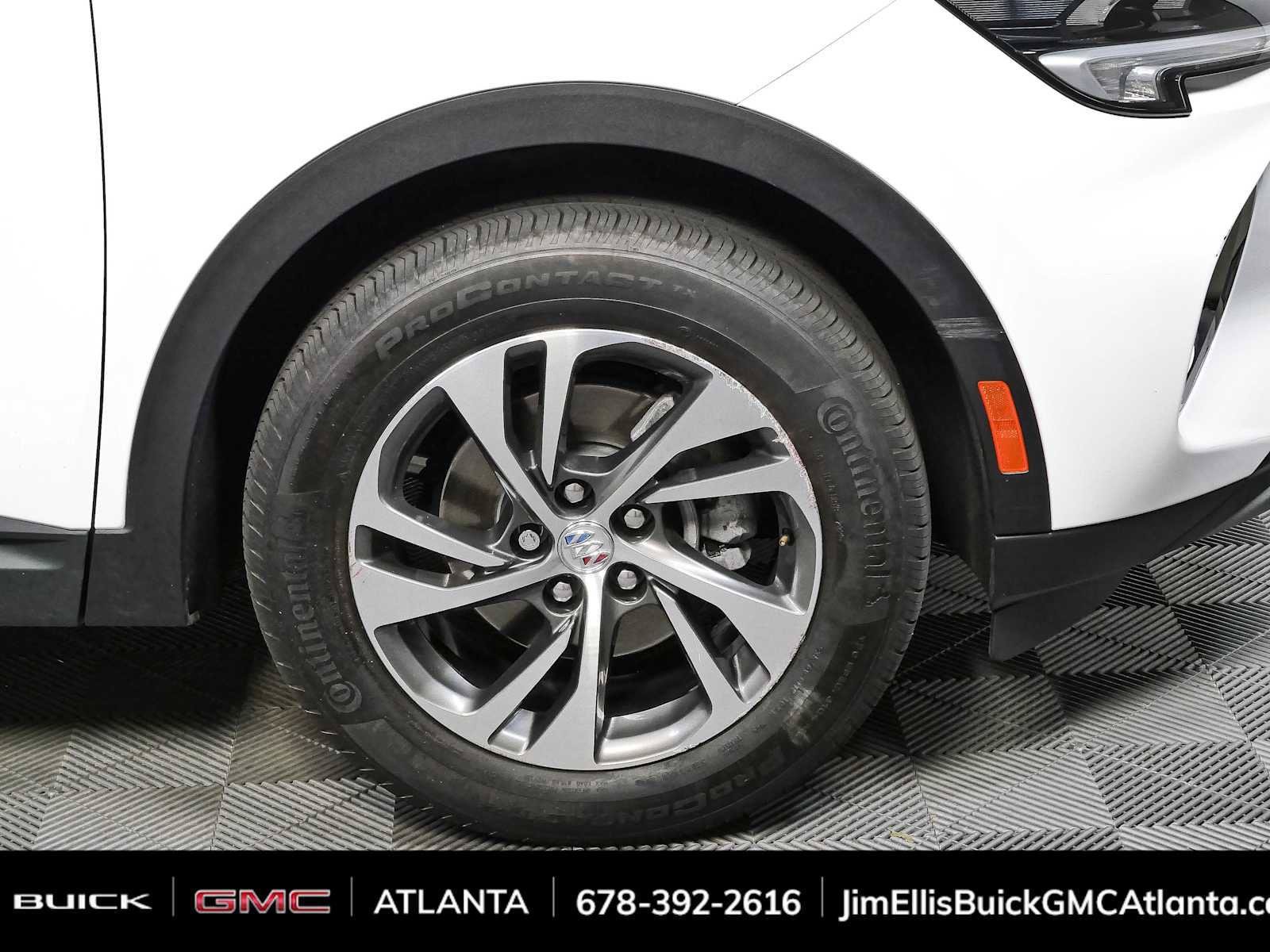 Certified 2022 Buick Envision Essence w/ Technology Package I FWD image 40