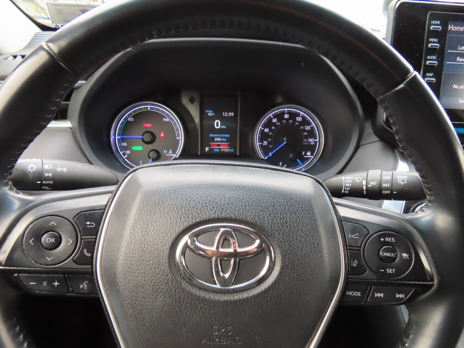 Used 2021 Toyota Venza LE w/ Carpet Mat Package (TMS) image 17