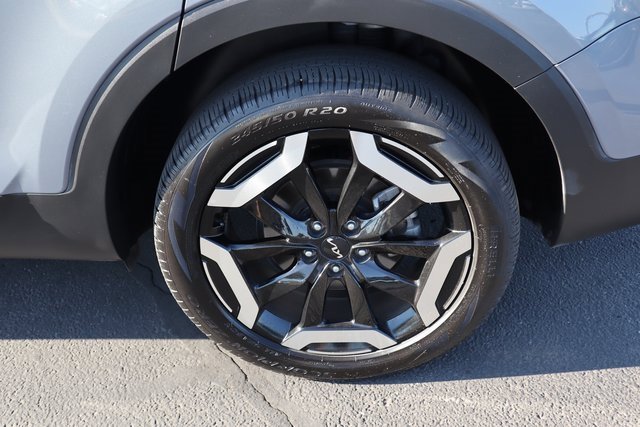 Used 2025 Kia Telluride S image 19