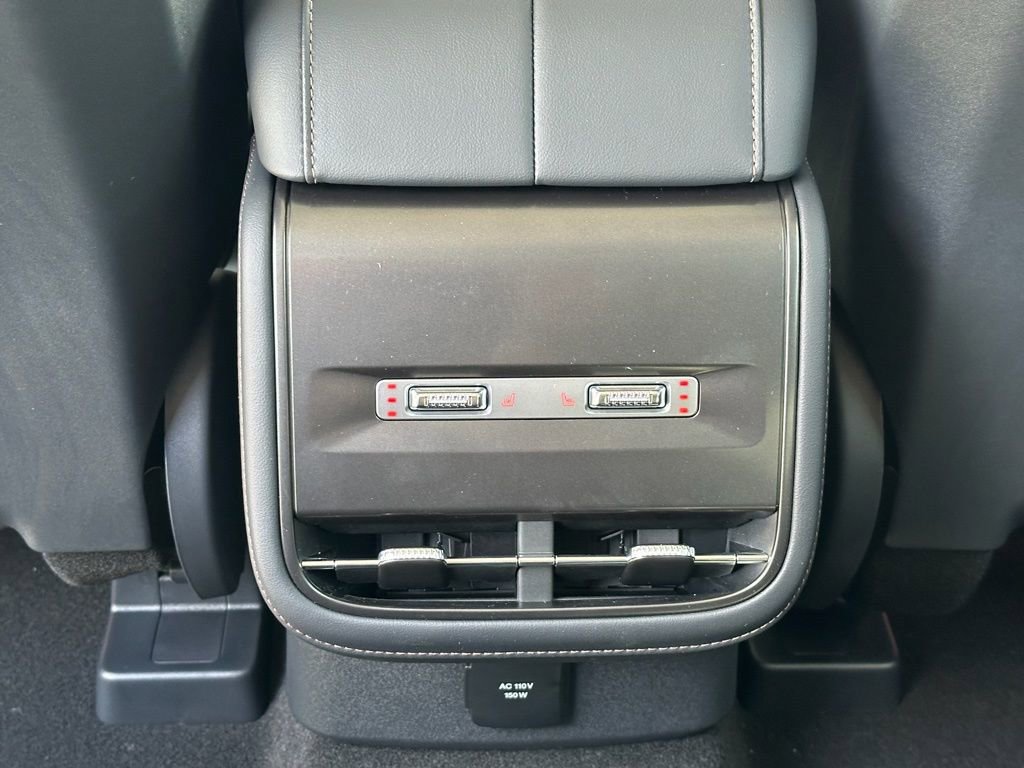 New 2026 Lincoln Nautilus Premier w/ Equipment Group 102A AWD/4WD image 19