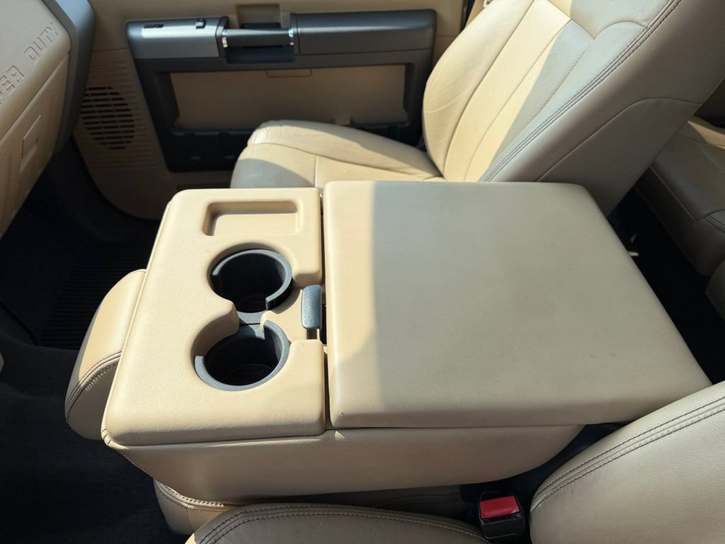 Used 2015 Ford F250 Lariat AWD/4WD image 32