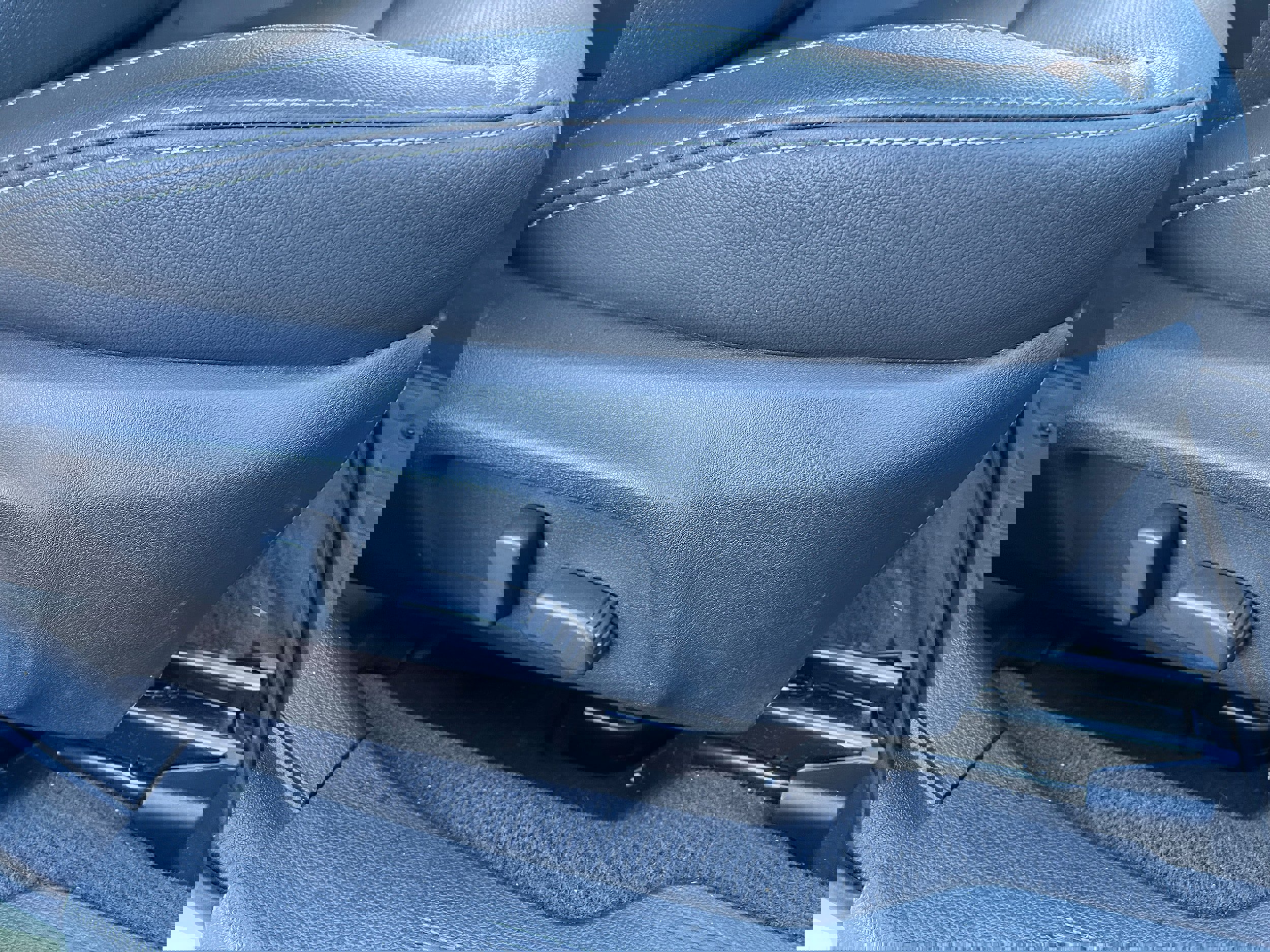 Used 2016 Subaru Legacy 3.6R Limited image 14