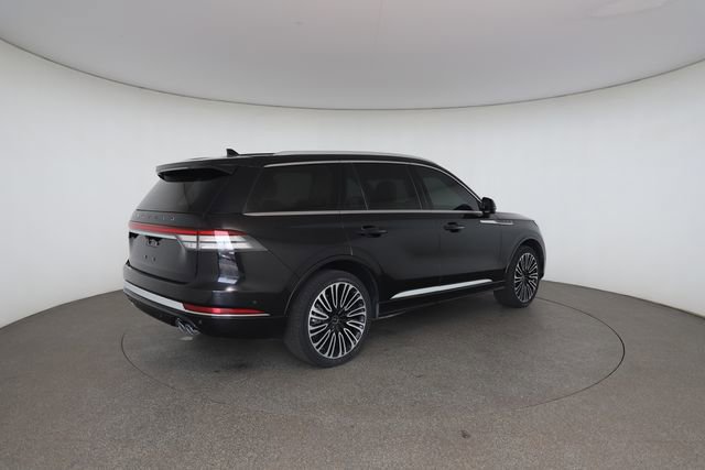 Used 2023 Lincoln Aviator Black Label AWD/4WD image 19