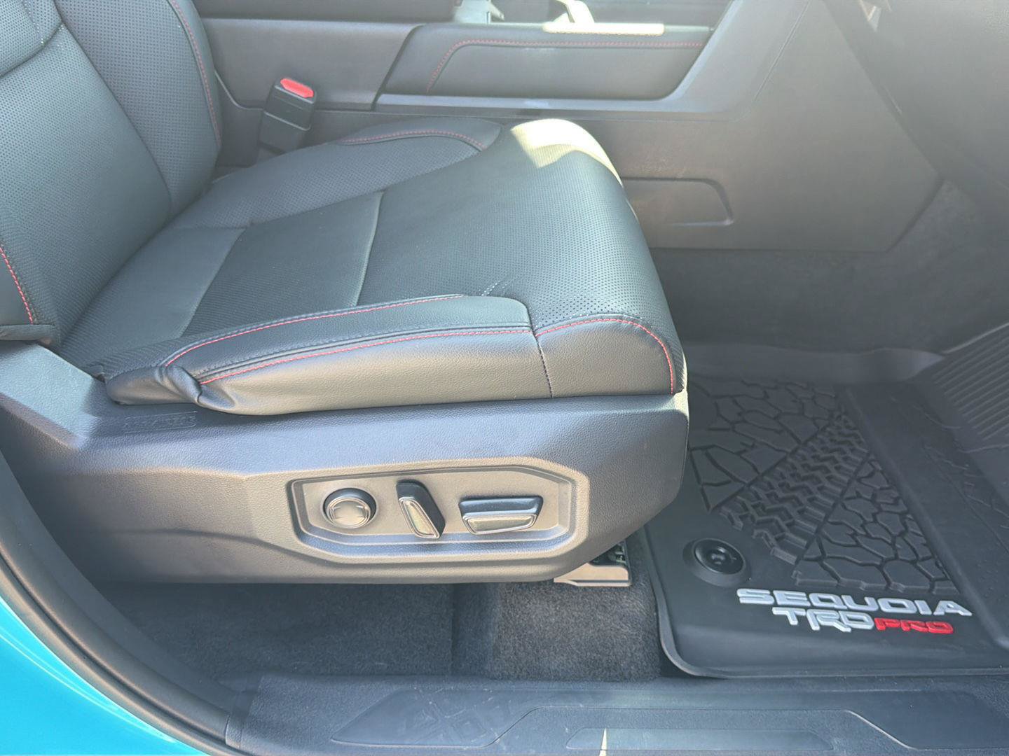 Used 2026 Toyota Sequoia TRD Pro AWD/4WD image 20