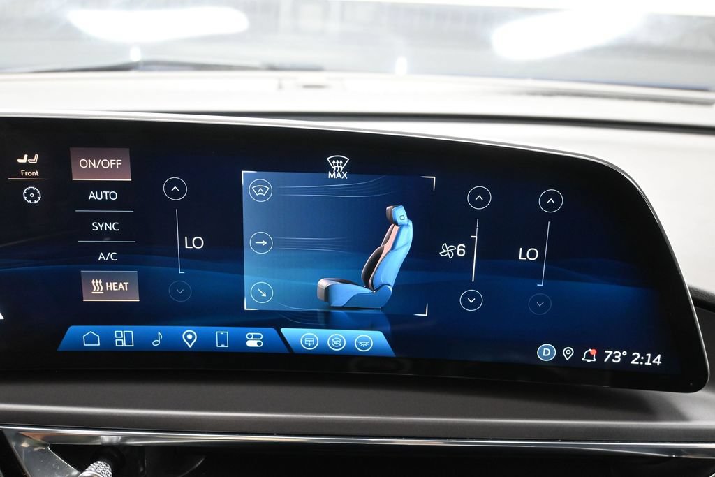 Used 2024 Cadillac Lyriq Tech RWD image 28