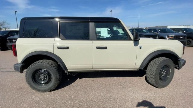 New 2026 Ford Bronco Big Bend image 9