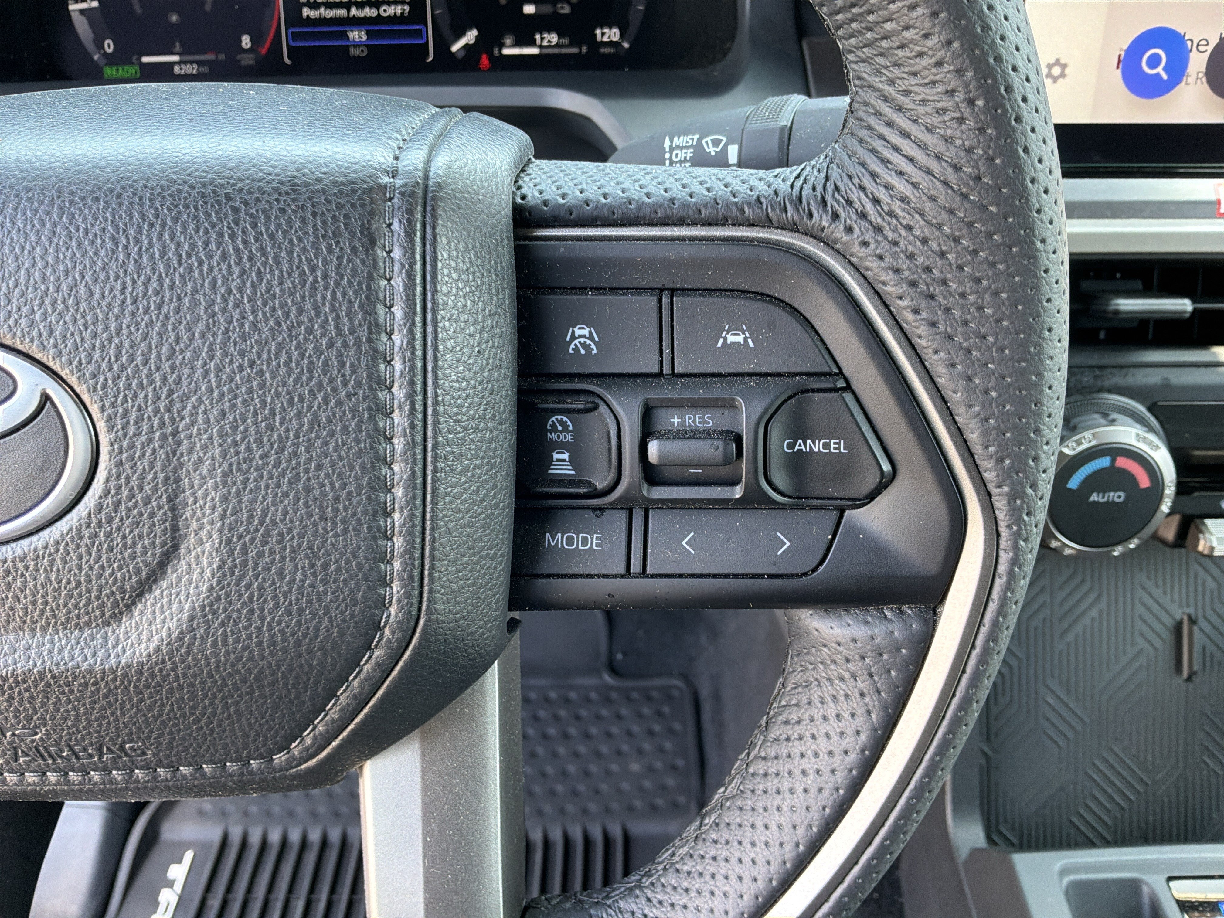 Used 2025 Toyota Tacoma TRD Sport w/ TRD Sport Premium Package AWD/4WD image 20