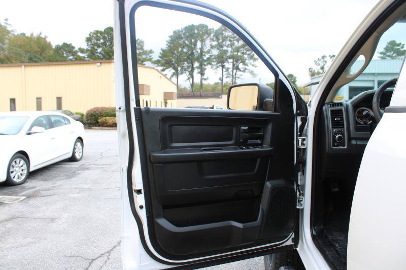 Used 2018 RAM 2500 Tradesman AWD/4WD image 17