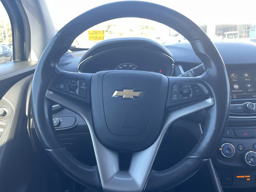 Used 2019 Chevrolet Trax LT w/ LT Convenience Package image 23