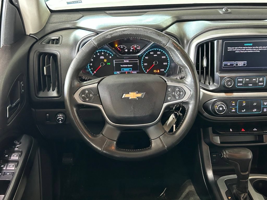 Used 2017 Chevrolet Colorado LT w/ LT Convenience Package RWD image 9