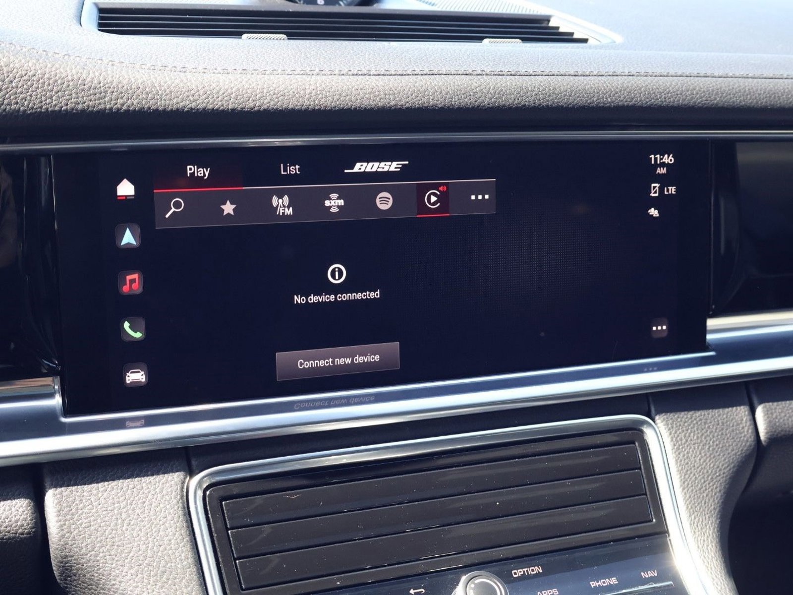 Certified 2023 Porsche Panamera 4 image 17