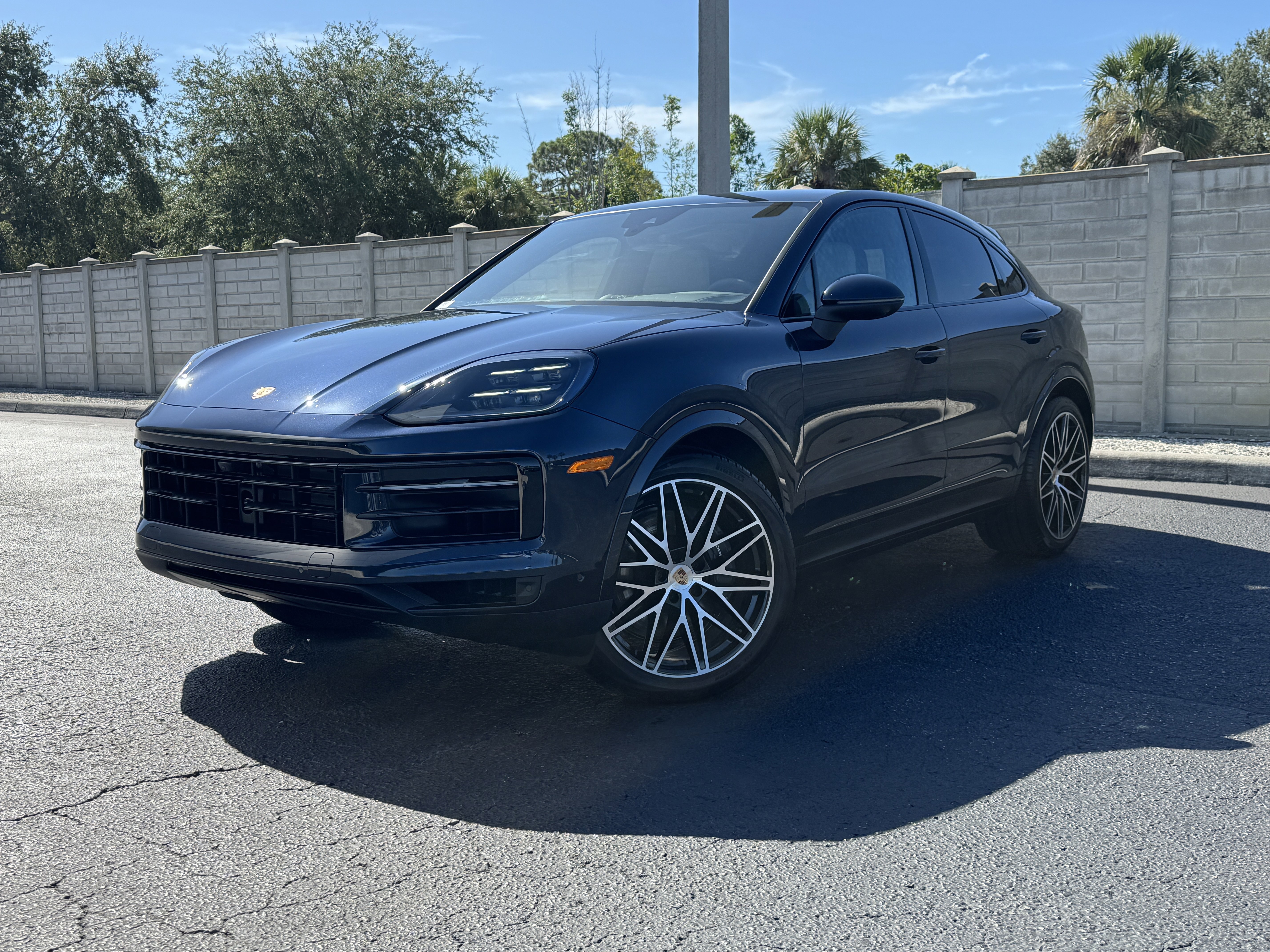 New 2026 Porsche Cayenne Coupe image 1