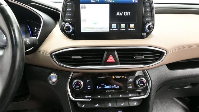 Used 2020 Hyundai Santa Fe Limited AWD/4WD image 20