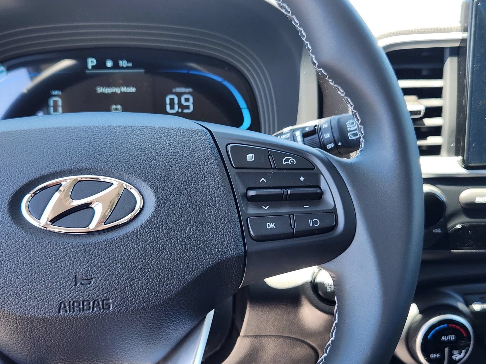 New 2026 Hyundai Venue SEL FWD image 16