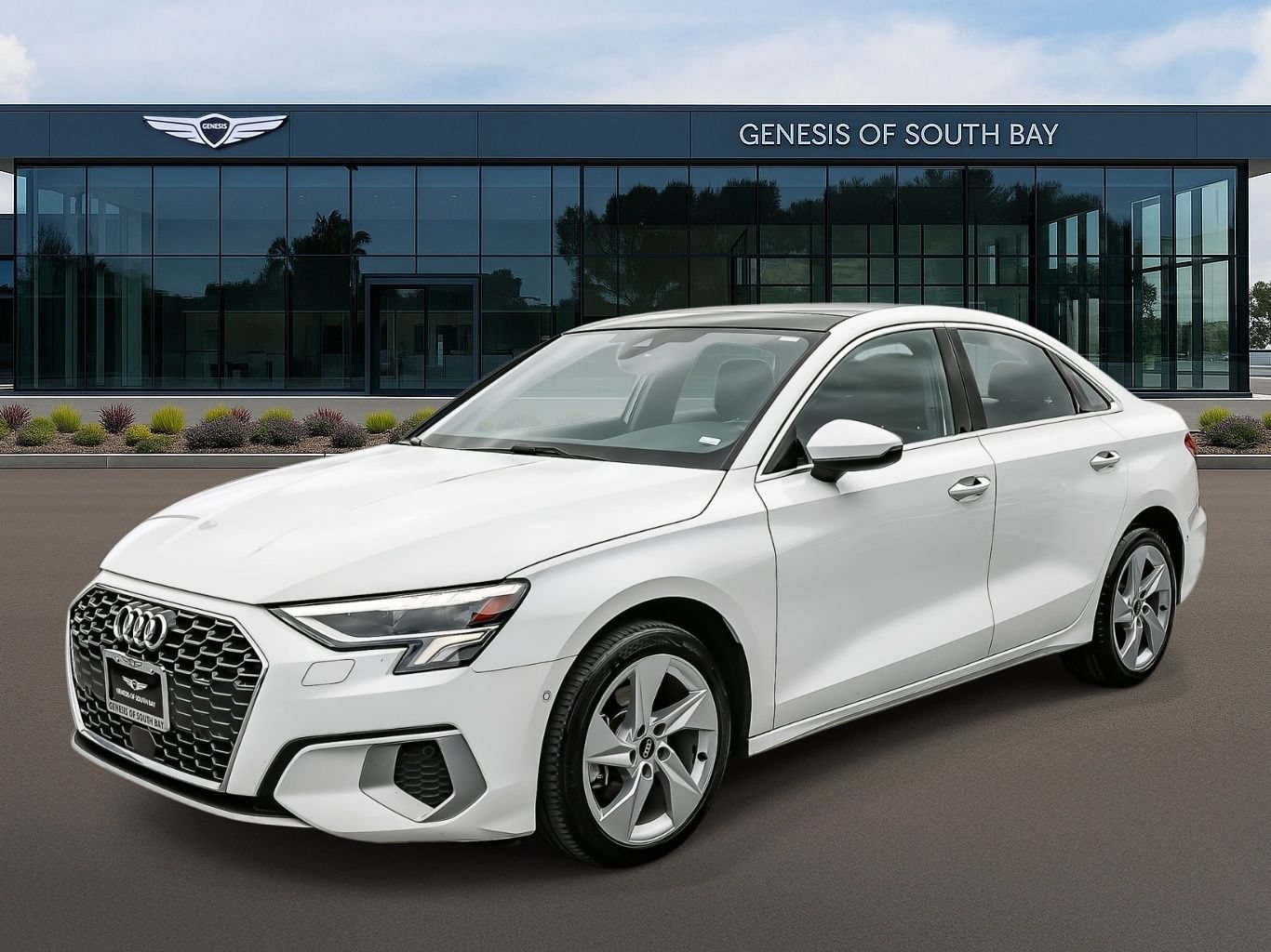 Used 2023 Audi A3 2.0T Premium FWD image 1