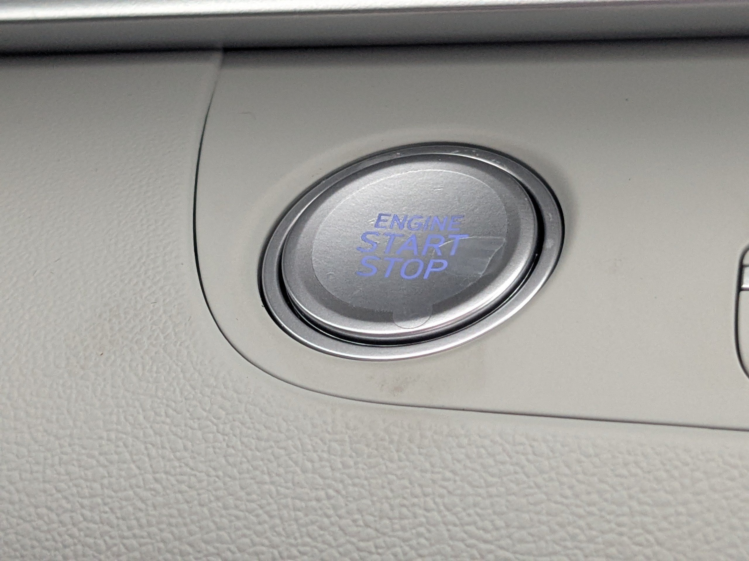 New 2026 Hyundai Elantra Limited FWD image 34