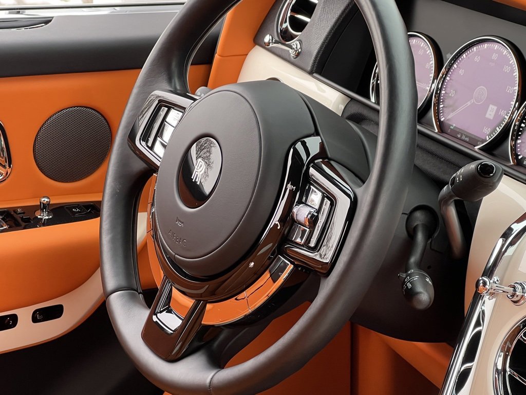 Used 2022 Rolls-Royce Cullinan image 46