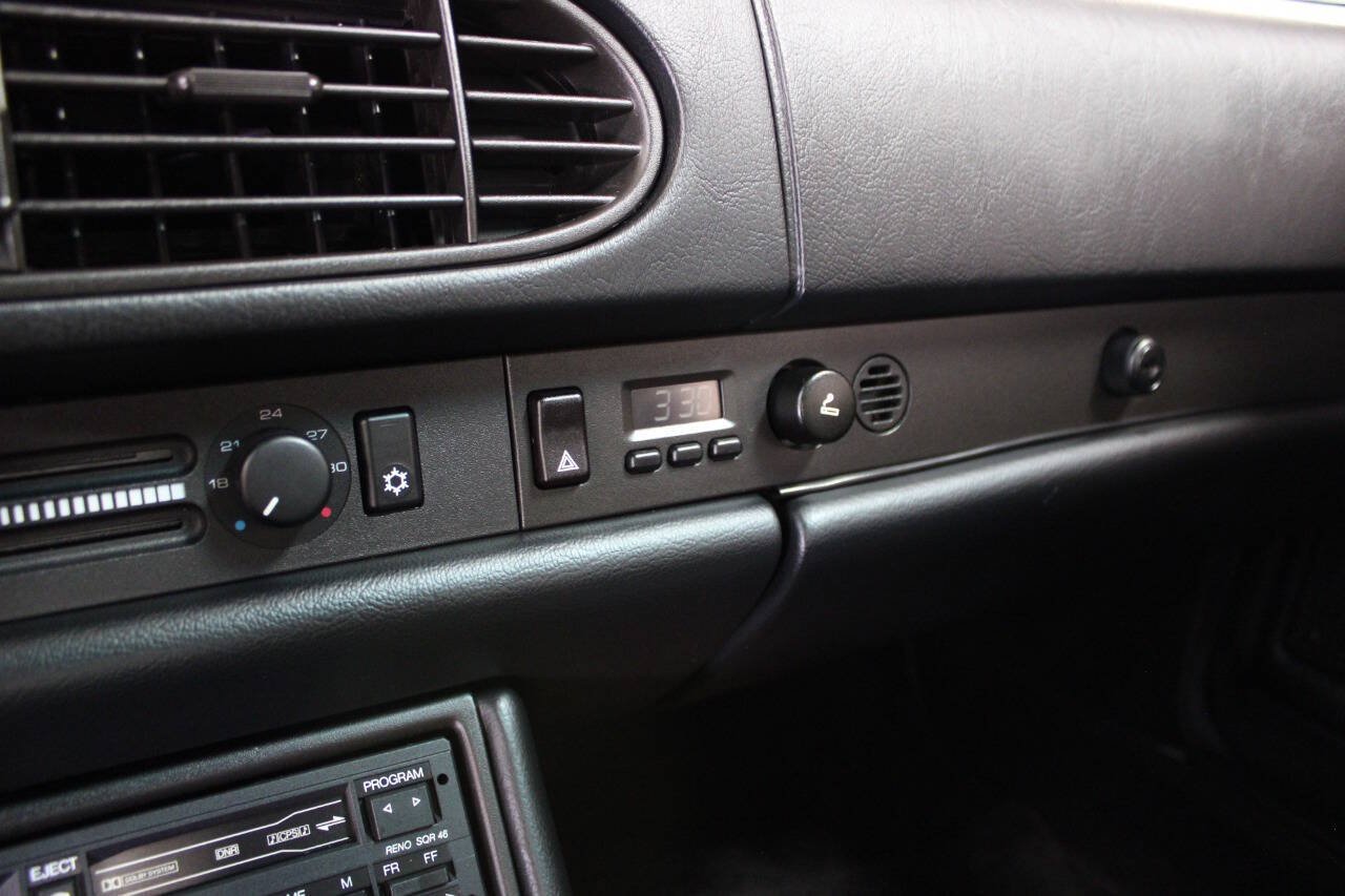 Used 1987 Porsche 944 Turbo RWD image 36