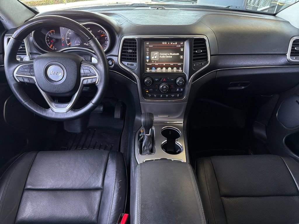 Used 2017 Jeep Grand Cherokee Summit AWD/4WD image 13