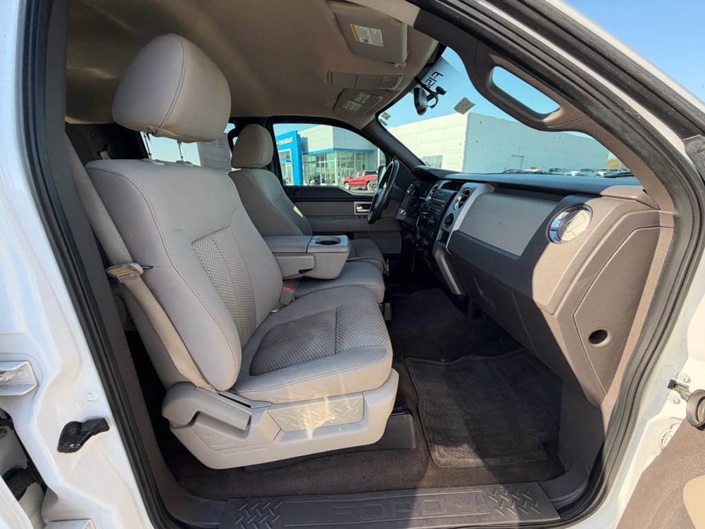Used 2010 Ford F150 XLT AWD/4WD image 15