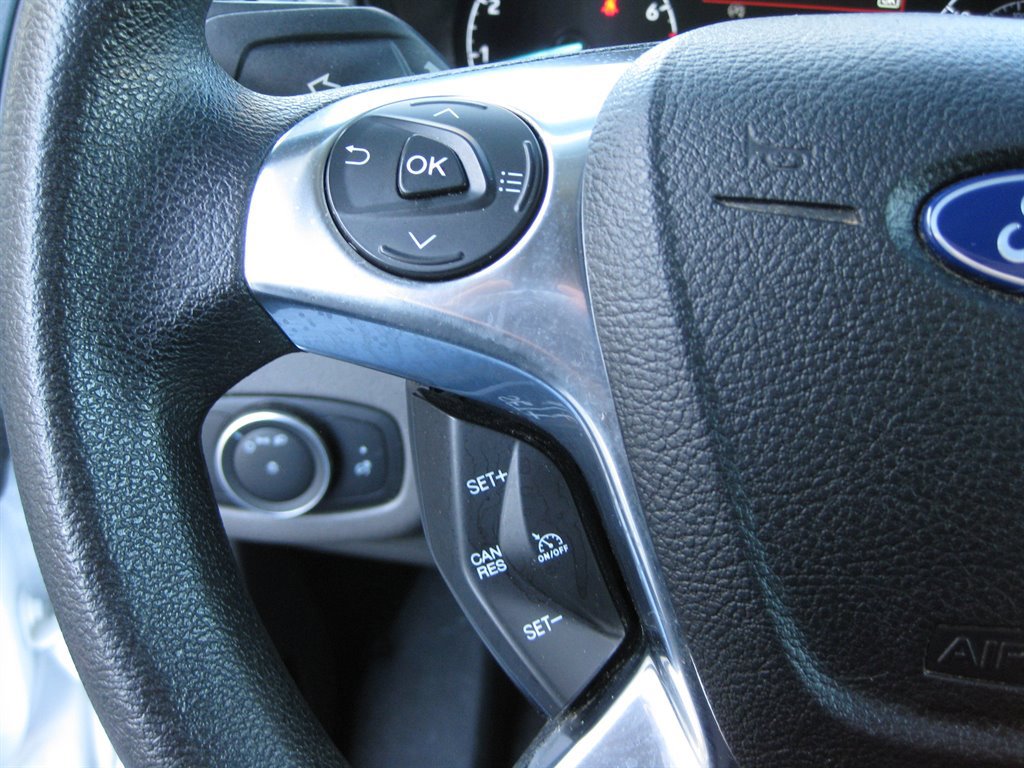 Used 2019 Ford Transit Connect XL image 13