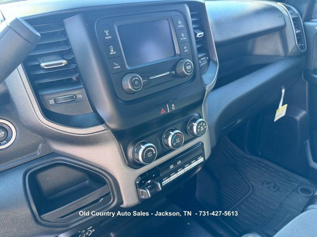 Used 2024 RAM 5500 Tradesman w/ Max Tow Package AWD/4WD image 23
