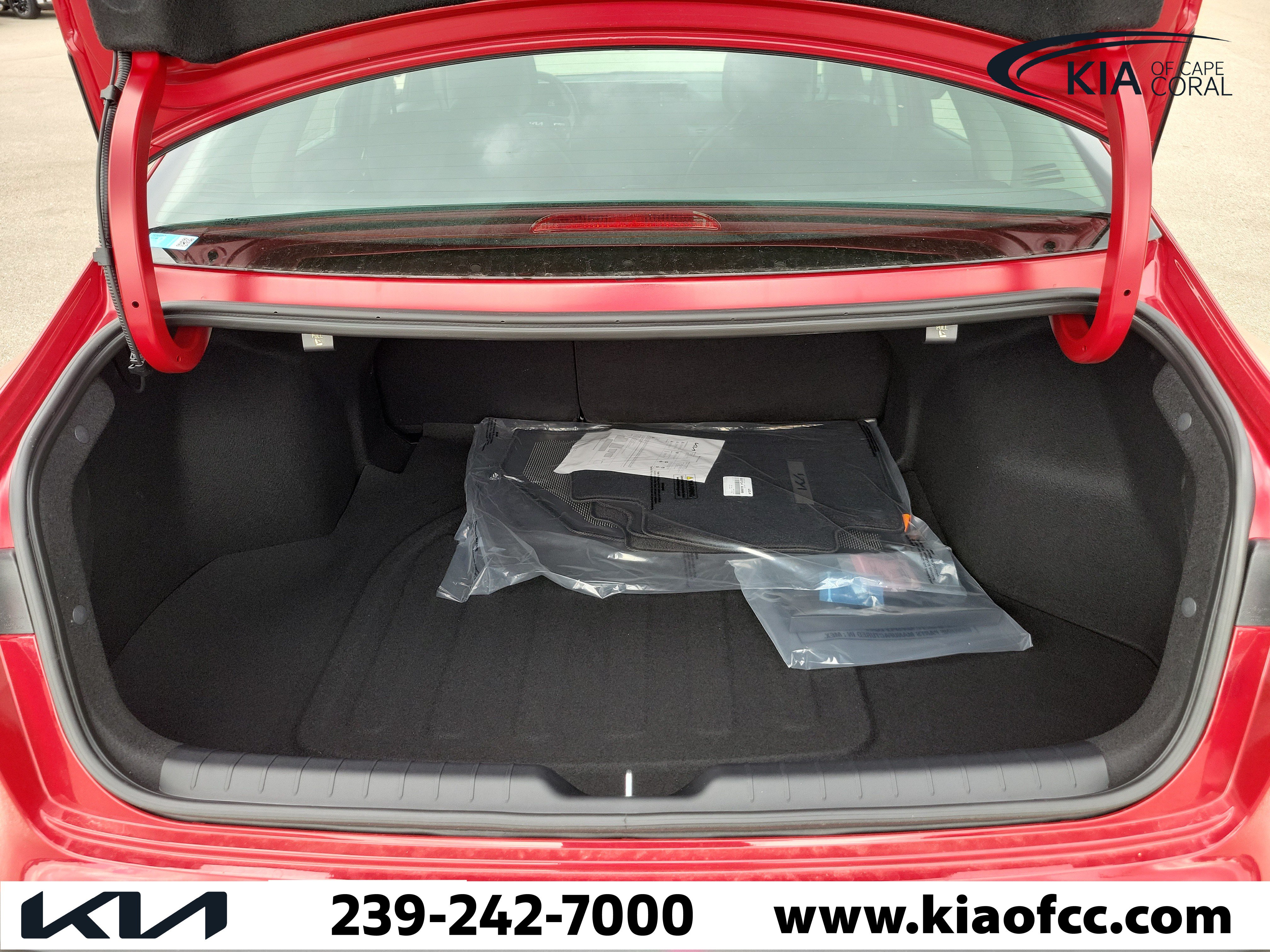 New 2026 Kia K4 FWD image 10