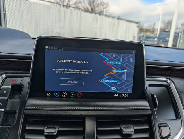 Used 2021 Chevrolet Tahoe Premier w/ Premium Package AWD/4WD image 4