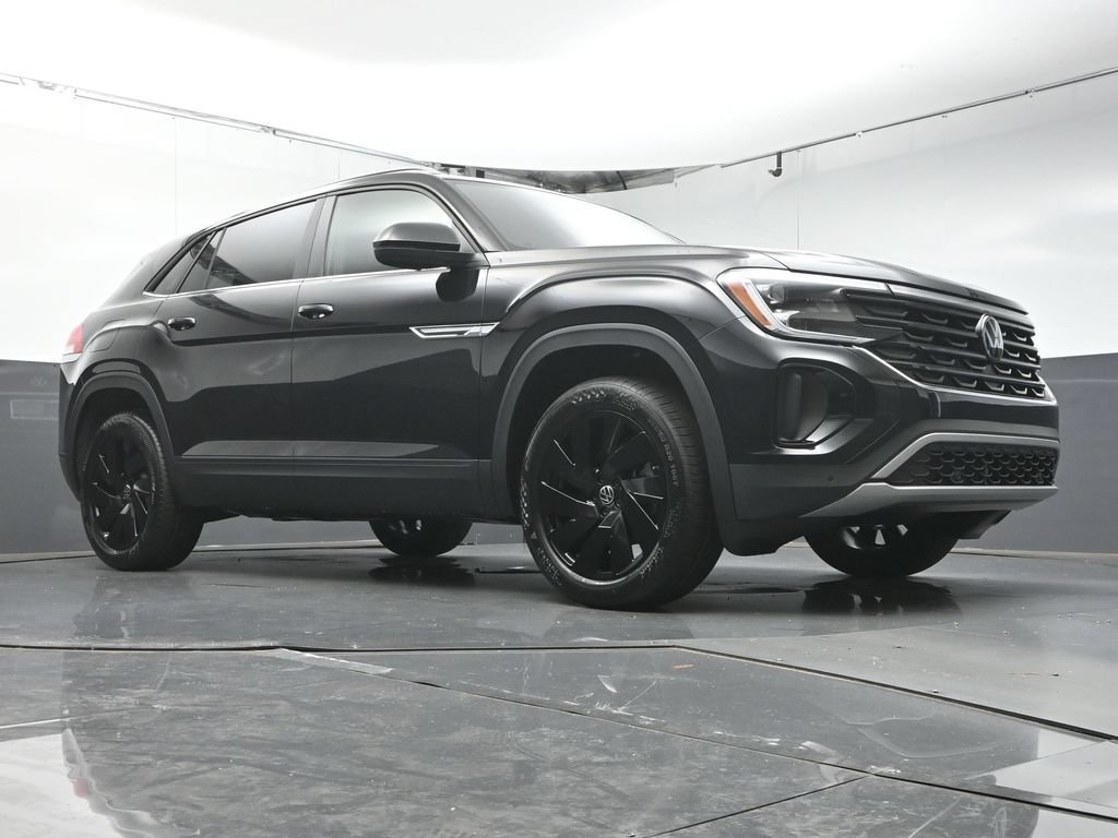 New 2026 Volkswagen Atlas Cross Sport SE FWD image 42