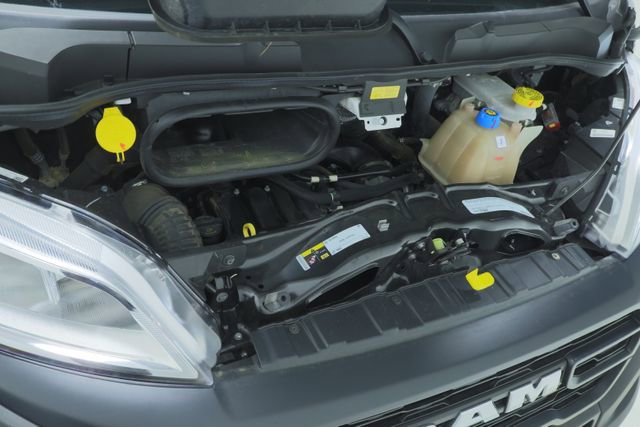 Used 2024 RAM ProMaster 2500 w/ Convenience Group image 9