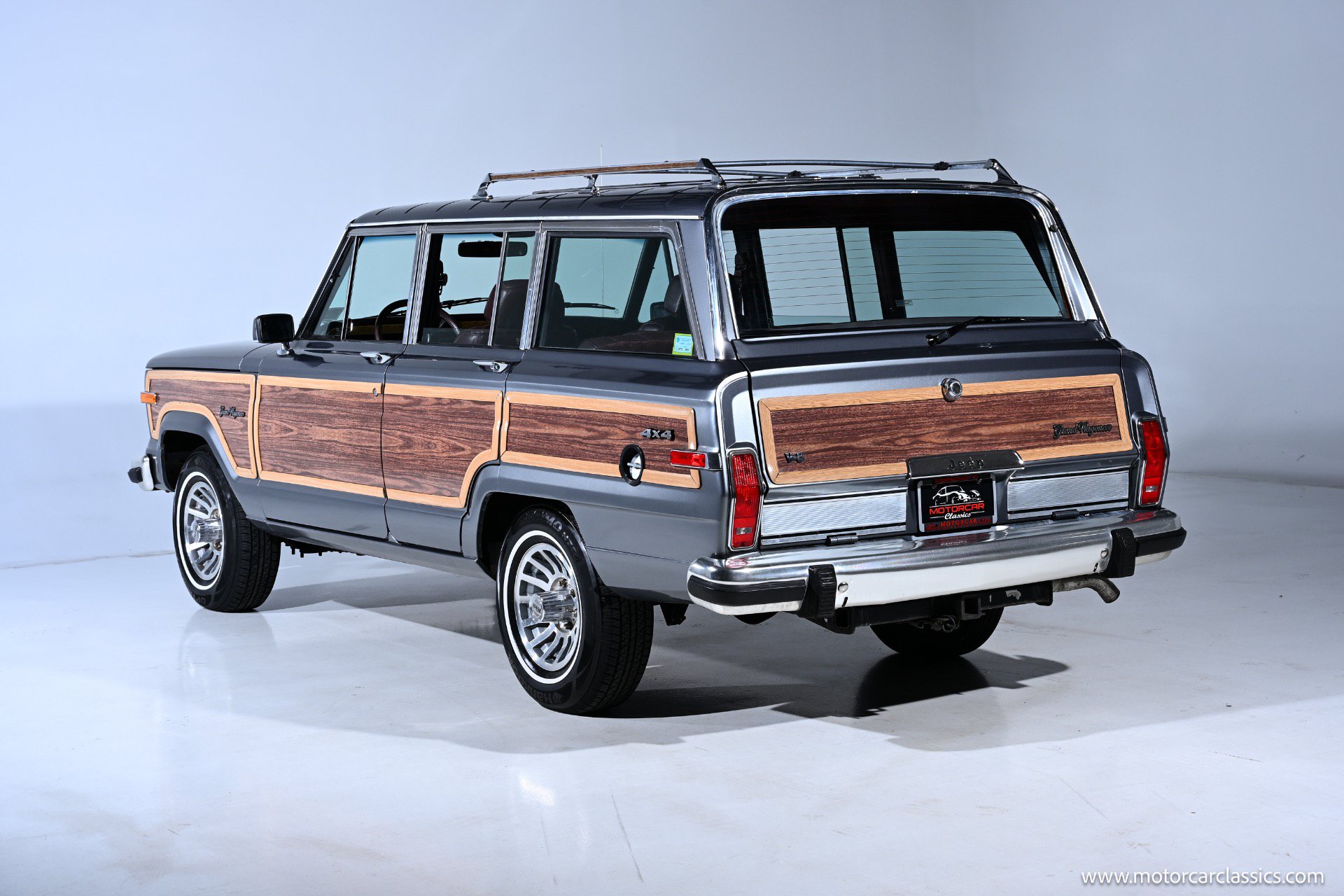 Used 1991 Jeep Grand Wagoneer AWD/4WD image 4