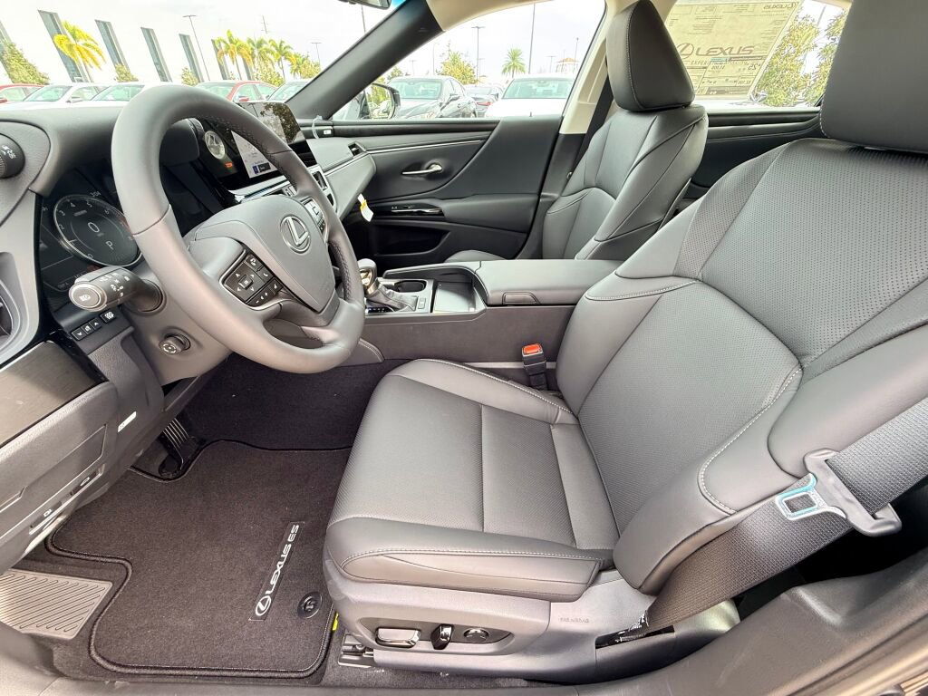 New 2025 Lexus ES 350 ES 350 image 9