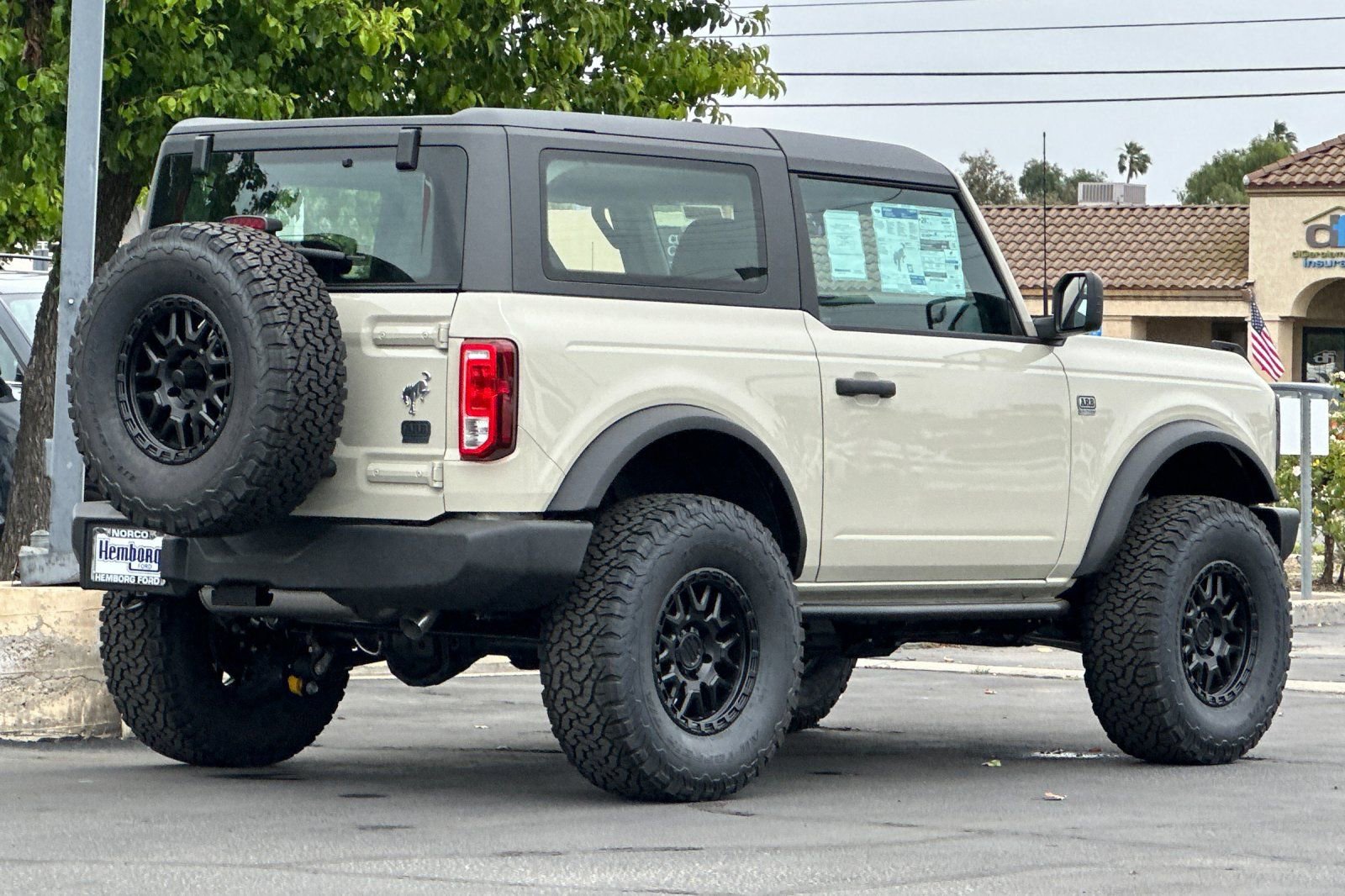 New 2026 Ford Bronco 2-Door image 4