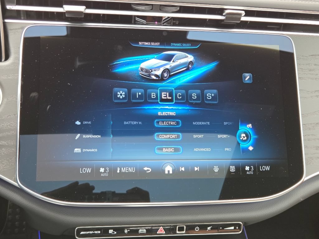 New 2027 Mercedes-Benz E 53 AMG e 4MATIC Sedan image 38