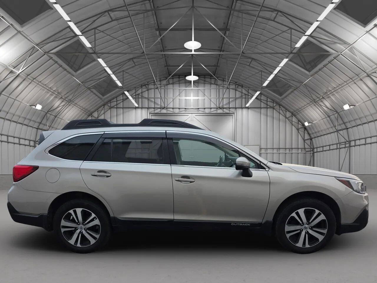 Used 2019 Subaru Outback 2.5i Limited image 8