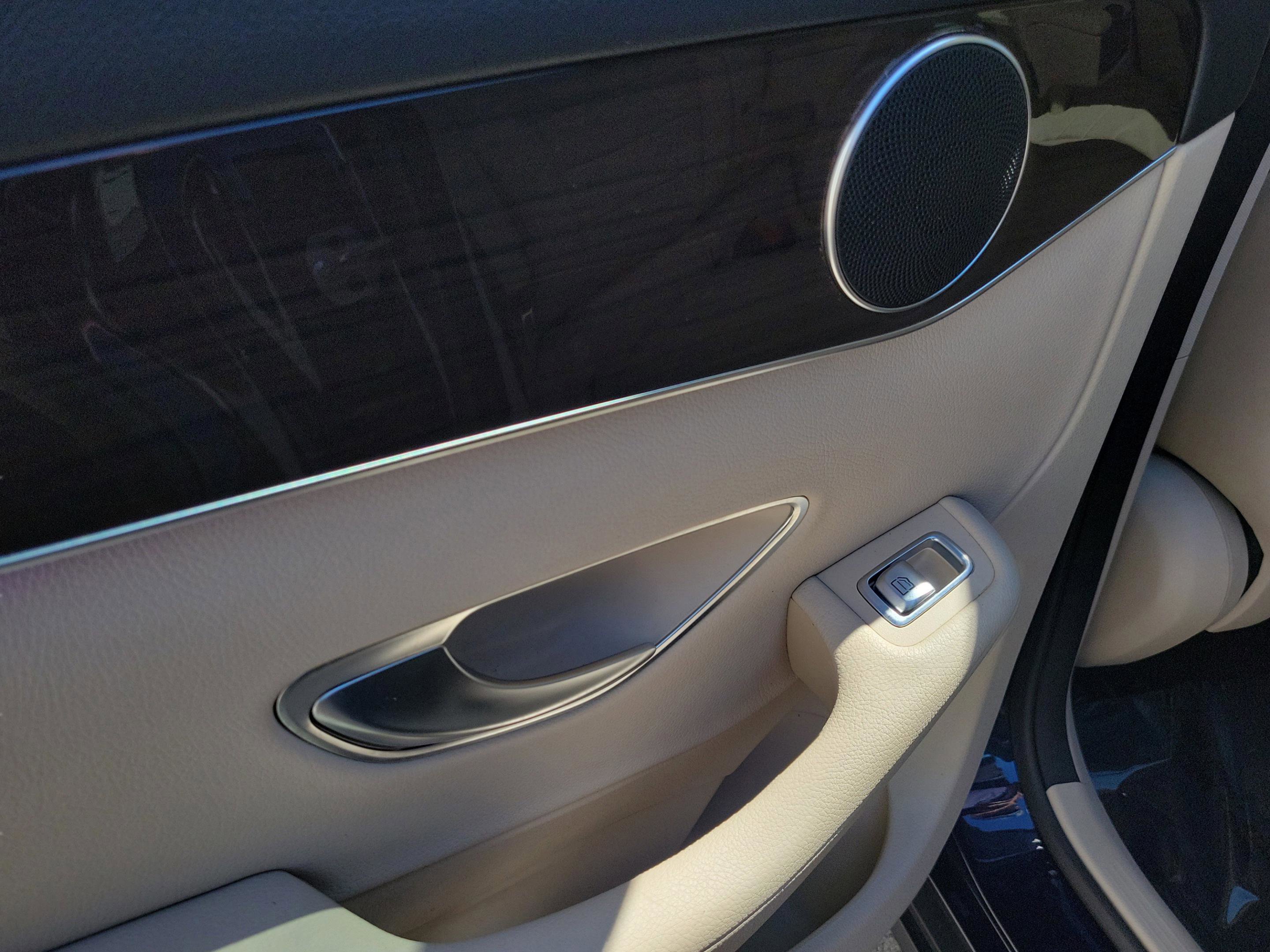 Certified 2022 Mercedes-Benz GLC 300 image 11