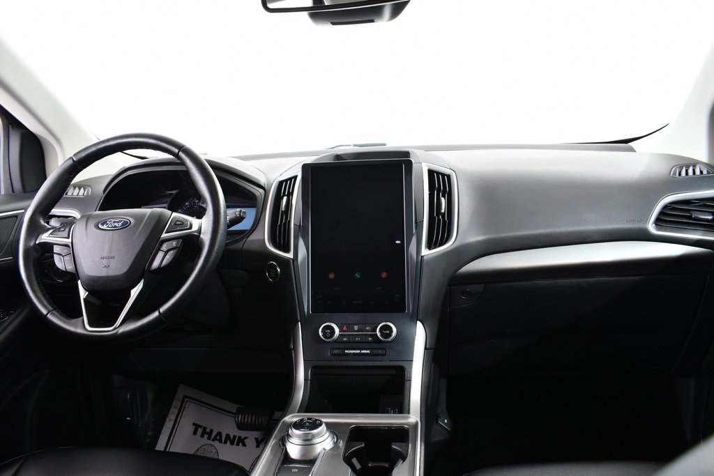 Used 2023 Ford Edge SEL w/ Convenience Package image 7