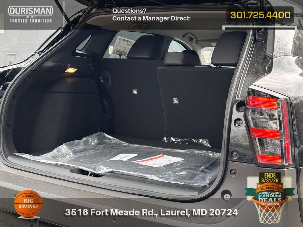 New 2025 Nissan Kicks SR image 7